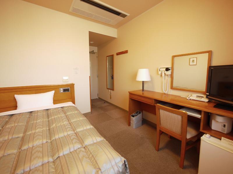 Hotel Route-Inn Yonezawa Ekihigashi Exterior photo
